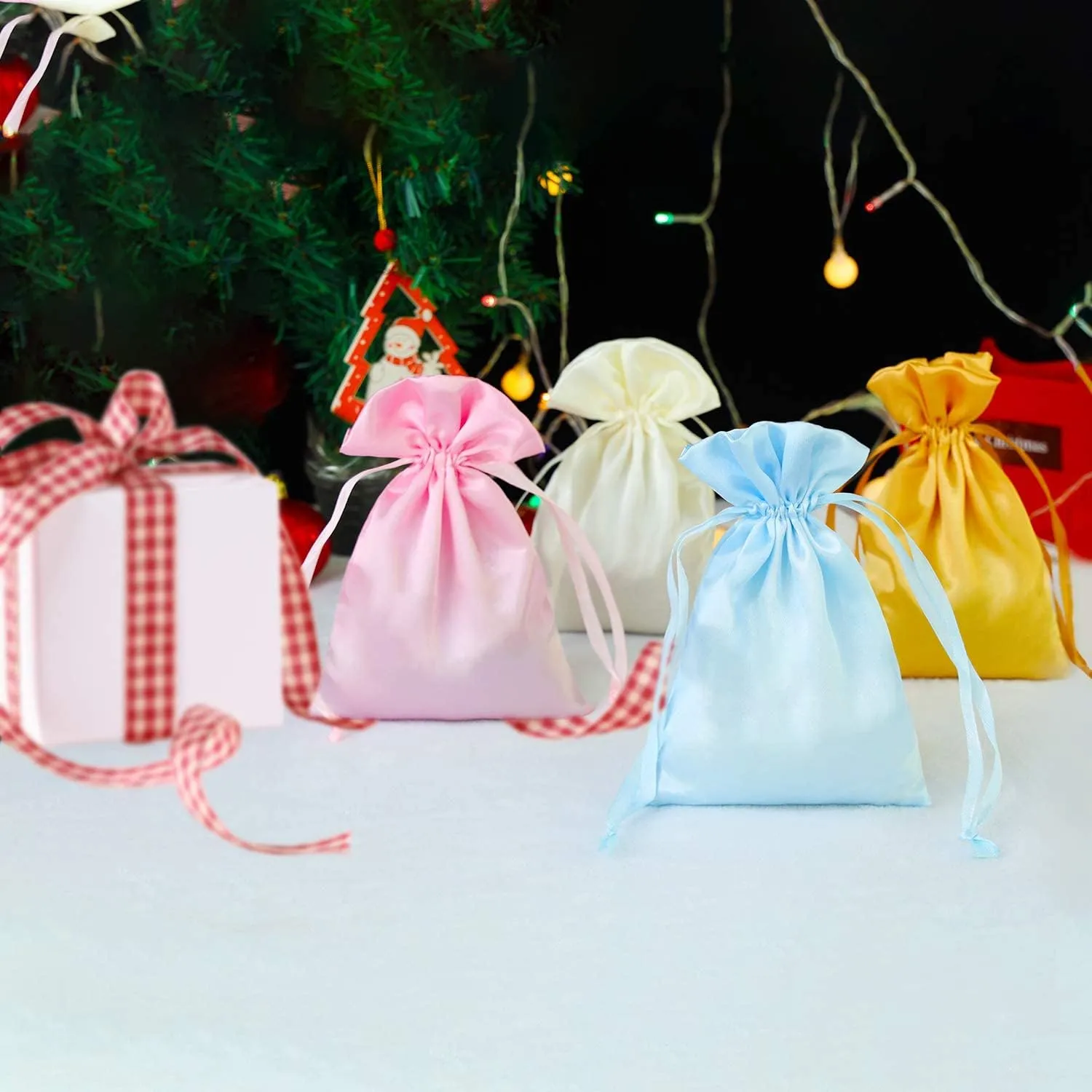 AKLVBL 30 Pack Pink Satin Gift Bags - 5 x 7 Inches Jewelry Drawstring Pouches for Weddings, Baby Showers - Silk Favor Bags