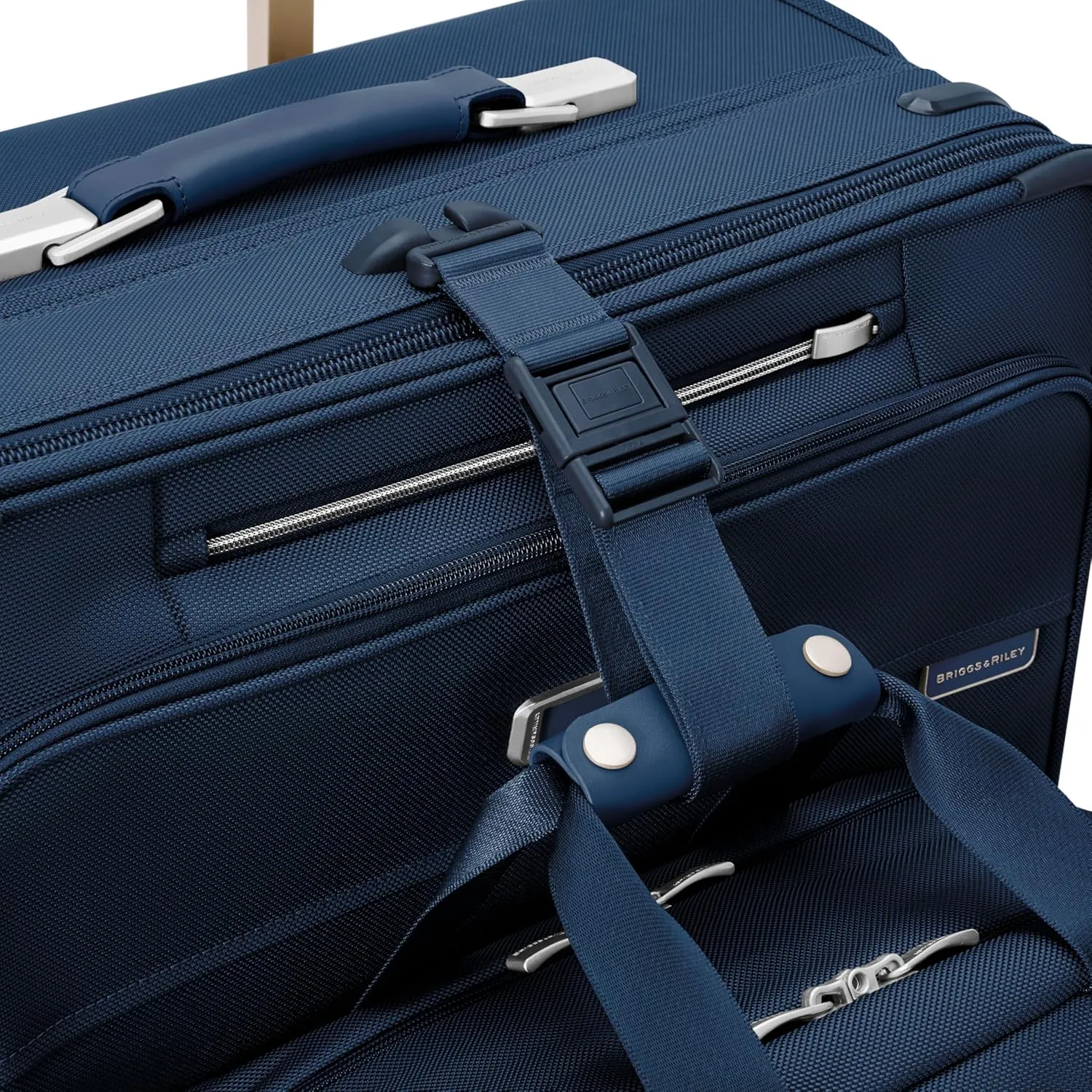Briggs & Riley Essential 22" Carry On Expandable Spinner - Luggage for Travel, Suitcases with Wheels, Softside Rolling Bag for Men & Women, Self-Repairing Zipper - Baseline Collection, Navy