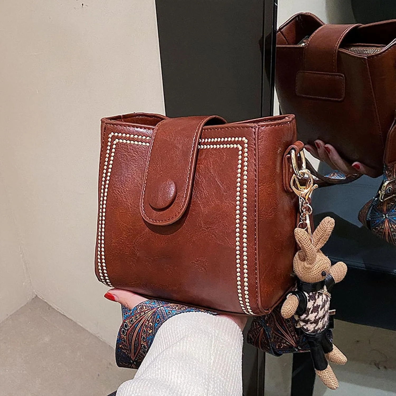 Bucket Bag, Women's Vintage Bunny Charm Bucket Bag Convertible Shoulder Crossbody, Vintage Fashion