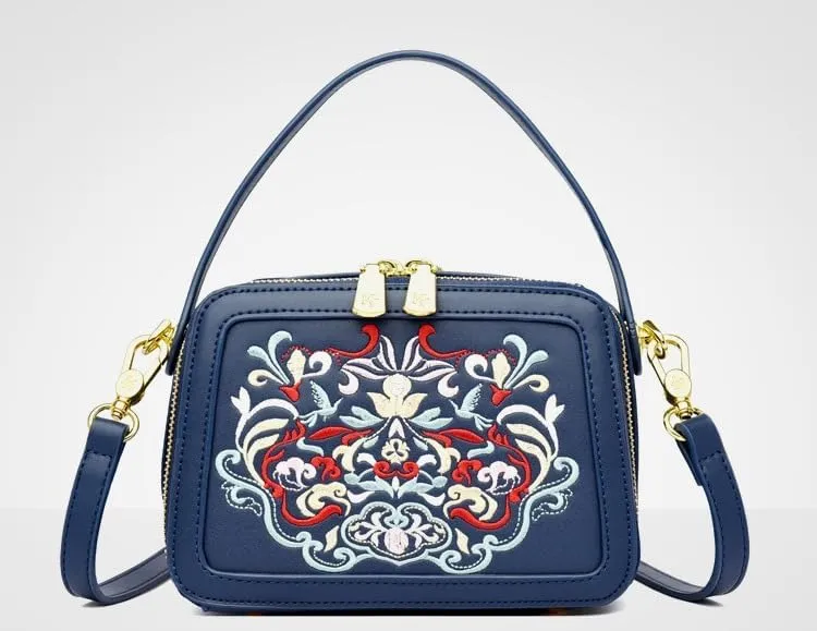 High-end design, Chinese style embroidered handbags, fashionable and atmospheric crossbody, shoulderbags.