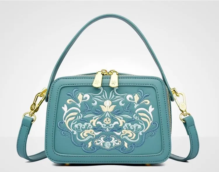 High-end design, Chinese style embroidered handbags, fashionable and atmospheric crossbody, shoulderbags.