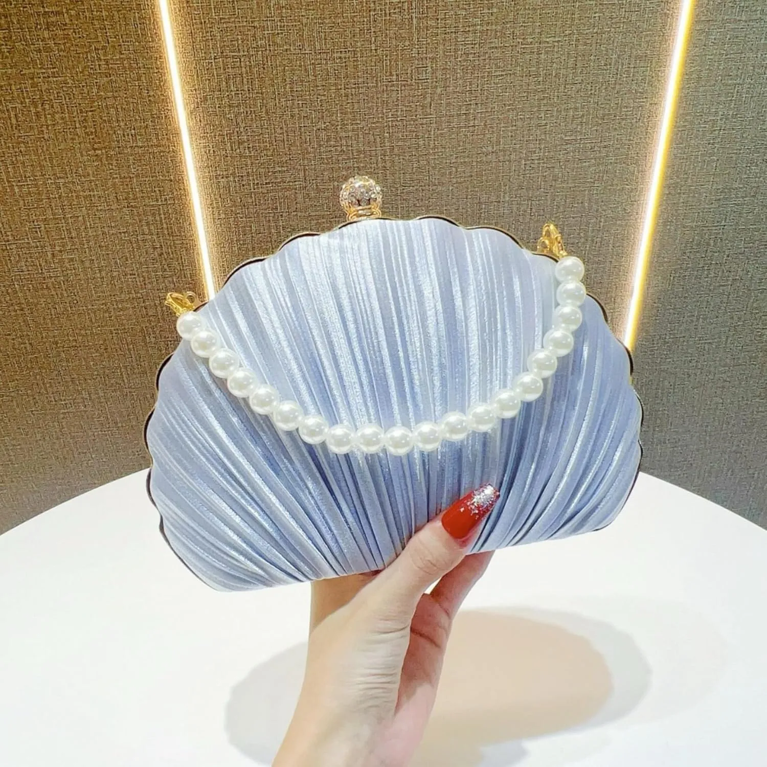 IAMUHI Lovely Shell Handbag Purse Beaded Evening Bag Chain Cross-body Clutch Purse