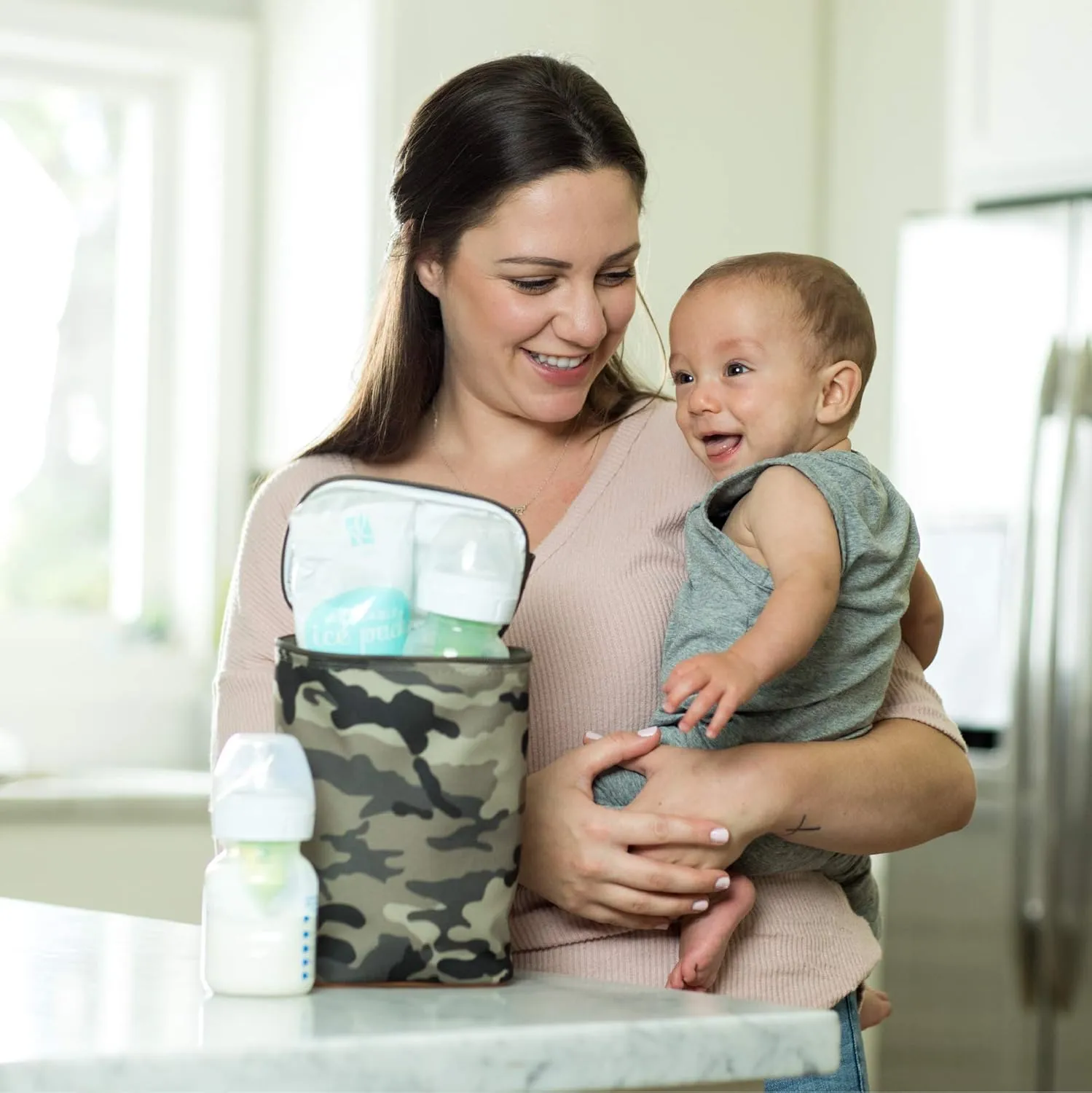 J.L. Childress TwoCOOL Breastmilk Cooler - Double Baby Bottle & Food Bag - Ice Pack Included - Fits 2-4 Bottles - Insulated & Leak Proof Bottle Bag - Breastmilk Cooler Bag for Travel