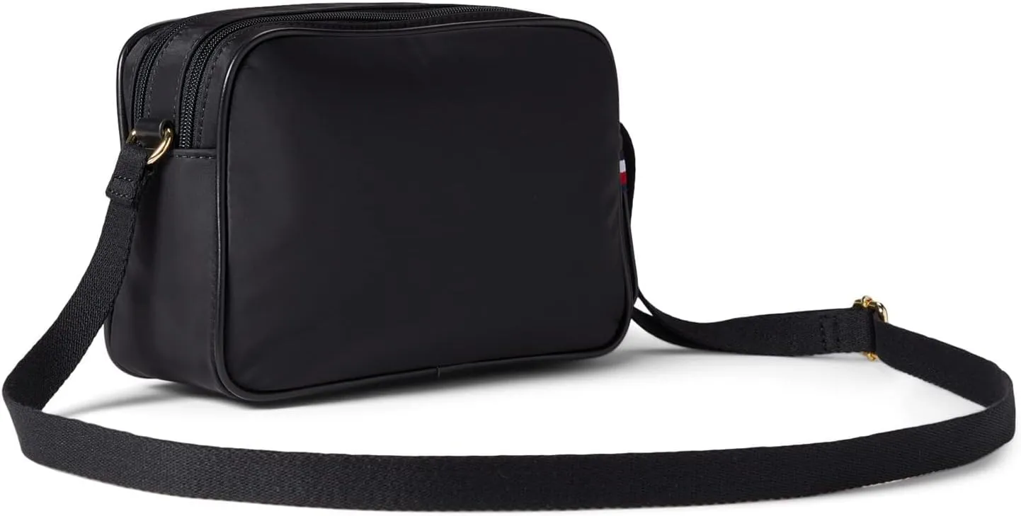 Tommy Hilfiger Cynthia II - Camera Crossbody - Smooth Nylon