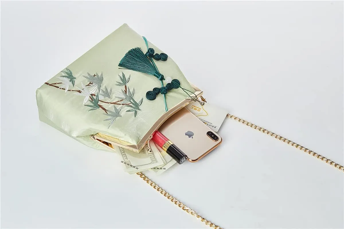 Women Chinese Classical Embroidery Purse Vintage Embroidery Clutch Handag with Tassel and Pendant