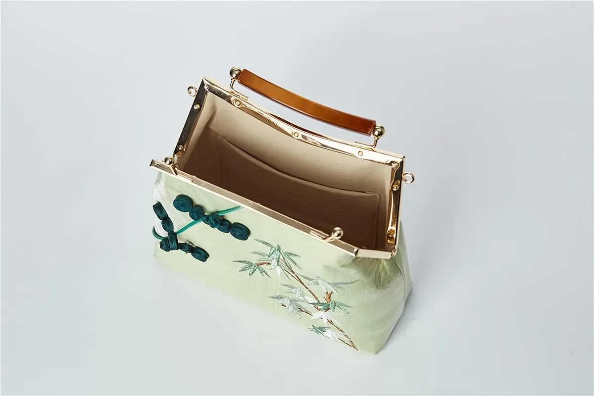 Women Chinese Classical Embroidery Purse Vintage Embroidery Clutch Handag with Tassel and Pendant