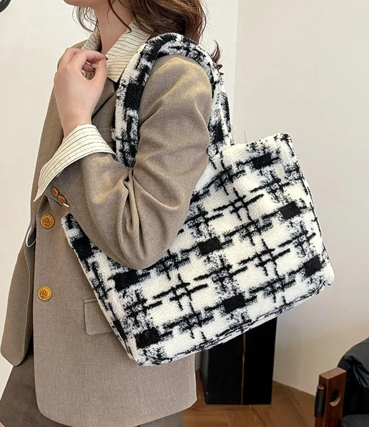 Women Floral Tote Bag 2024 Fall Winter Handbag Cozy Faux Fur Shoulder Bag